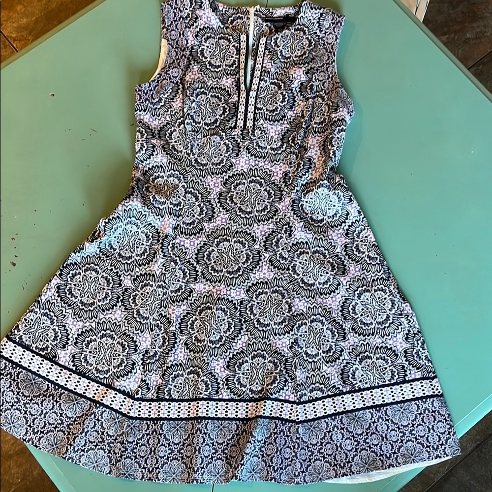 Sleeveless Floral Pattern Dress